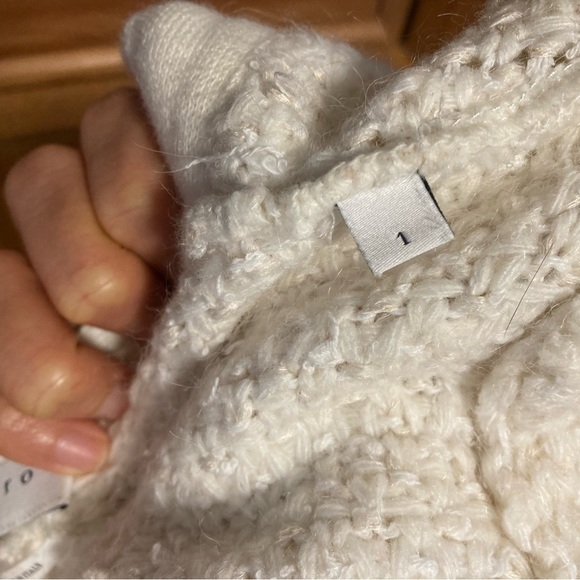 SOLD Sandro Tweed Jacket size 1 - Picture 4 of 12